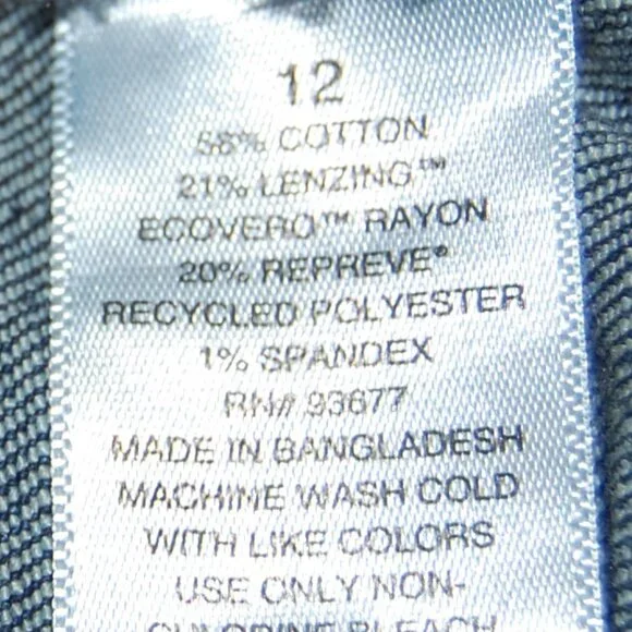 a.n.a. High Rise, Flare Jeans - Picture 5 of 7